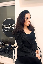 Ukrainian mail order bride Olena from Florence with brunette hair and brown eye color - image 41