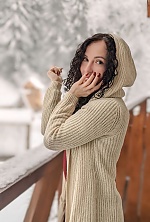 Ukrainian mail order bride Olena from Florence with brunette hair and brown eye color - image 36