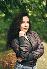 Ukrainian mail order bride Olena from Florence with brunette hair and brown eye color - image 16
