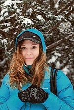 Ukrainian mail order bride Olena from Florence with brunette hair and brown eye color - image 3