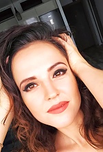 Ukrainian mail order bride Olena from Florence with brunette hair and brown eye color - image 6