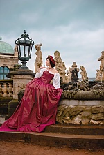 Ukrainian mail order bride Olena from Florence with brunette hair and brown eye color - image 74