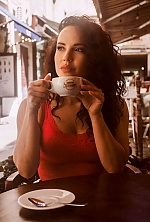 Ukrainian mail order bride Olena from Florence with brunette hair and brown eye color - image 27