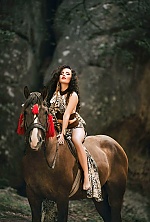 Ukrainian mail order bride Olena from Florence with brunette hair and brown eye color - image 66