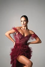 Ukrainian mail order bride Olga from Kyiv with light brown hair and brown eye color - image 10