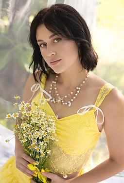 Elena, 27 y.o. from Kyiv, Ukraine