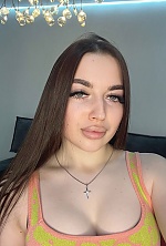 Ukrainian mail order bride Kateryna from Kyiv with light brown hair and green eye color - image 7