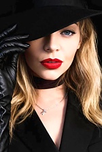 Ukrainian mail order bride Anna from Naples with blonde hair and blue eye color - image 43