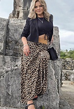 Ukrainian mail order bride Anna from Naples with blonde hair and blue eye color - image 24