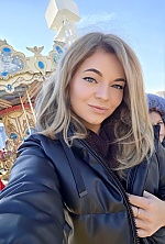 Ukrainian mail order bride Anna from Naples with blonde hair and blue eye color - image 45