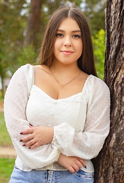 Alona, 22 y.o. from Cherkasy, Ukraine