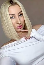 Ukrainian mail order bride Alina from Odesa with blonde hair and blue eye color - image 3