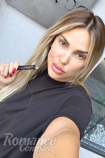 Ukrainian mail order bride Margaryta from Tbilisi with blonde hair and brown eye color - image 1