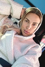 Ukrainian mail order bride Margaryta from Tbilisi with blonde hair and brown eye color - image 5