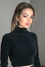 Ukrainian mail order bride Gabriela from Chisinau with blonde hair and green eye color - image 3