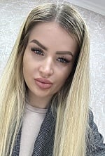 Ukrainian mail order bride Gabriela from Chisinau with blonde hair and green eye color - image 4