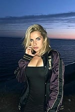 Ukrainian mail order bride Inna from Kyiv with blonde hair and grey eye color - image 4