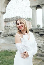 Ukrainian mail order bride Natalia from Kamianets-Podilskyi with light brown hair and green eye color - image 7