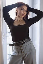 Ukrainian mail order bride Yulia from Lviv with black hair and brown eye color - image 7