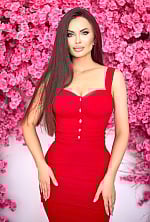 Ukrainian mail order bride Svetlana from Kyiv with light brown hair and green eye color - image 4