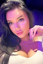 Ukrainian mail order bride Sofia from Lviv with brunette hair and brown eye color - image 6