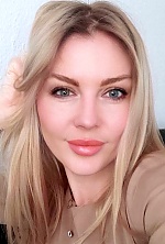 Ukrainian mail order bride Marina from Velbert with blonde hair and green eye color - image 9