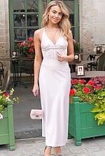 Ukrainian mail order bride Valentina from Khmelnytskyi with blonde hair and green eye color - image 3