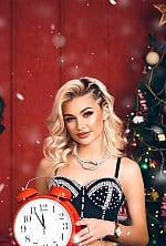 Ukrainian mail order bride Irina from Almaty with light brown hair and brown eye color - image 24