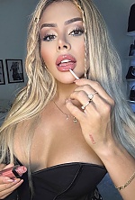 Ukrainian mail order bride Angie from Barranquilla with blonde hair and blue eye color - image 7