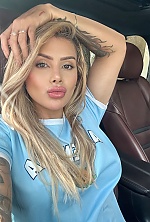 Ukrainian mail order bride Angie from Barranquilla with blonde hair and blue eye color - image 9