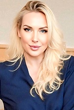 Ukrainian mail order bride Nataliia from Kropyvnytskyi with blonde hair and green eye color - image 4