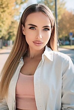 Ukrainian mail order bride Olga from Berlin with blonde hair and green eye color - image 6