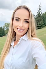 Ukrainian mail order bride Olga from Berlin with blonde hair and green eye color - image 4
