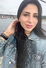 Ukrainian mail order bride Darya from Zaporizhzhya with brunette hair and brown eye color - image 5