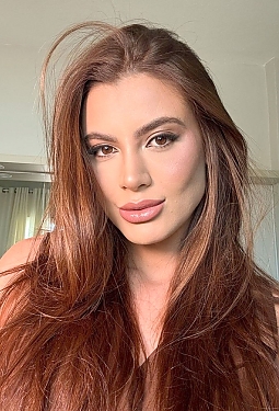 Tais, 32 y.o. from Rio de Janeiro, Brazil