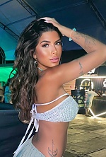 Ukrainian mail order bride Isabela from Rio de Janeiro with light brown hair and hazel eye color - image 7