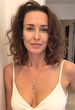 Olga, 54 y.o. from Cannes, France