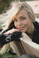 Ukrainian mail order bride Olga from Leipzig with blonde hair and blue eye color - image 3