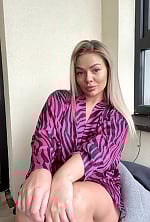 Ukrainian mail order bride Tanya from Warsaw with blonde hair and green eye color - image 8