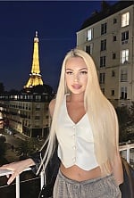 Ukrainian mail order bride Inna from Mykolaiv with blonde hair and grey eye color - image 11