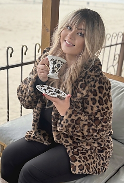 Yana, 37 y.o. from Kremenchug, Ukraine