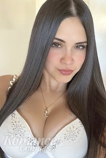 Ukrainian mail order bride Denisse from Santiago with black hair and brown eye color - image 1