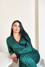 Ukrainian mail order bride Julia from Kyiv with brunette hair and brown eye color - image 29