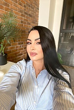 Ukrainian mail order bride Julia from Kyiv with brunette hair and brown eye color - image 7