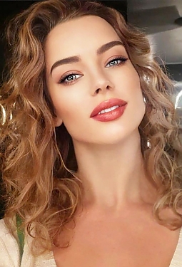 Anna, 39 y.o. from Kyiv, Ukraine