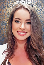 Ukrainian mail order bride Anna from Kyiv with light brown hair and green eye color - image 9