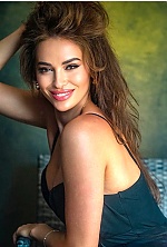 Ukrainian mail order bride Yuliia from Zurich with brunette hair and hazel eye color - image 5