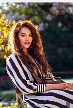 Ukrainian mail order bride Yuliia from Zurich with brunette hair and hazel eye color - image 7