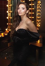 Ukrainian mail order bride Yuliia from Zurich with brunette hair and hazel eye color - image 10