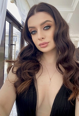 Anna, 28 y.o. from Kyiv, Ukraine